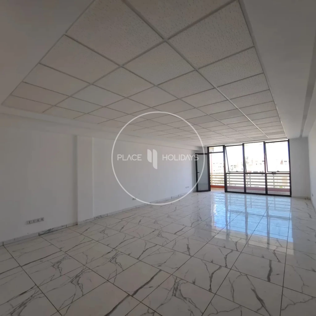 bureau commercial à la location